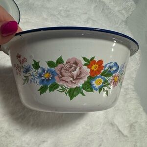 VTG Floral Metal Enamelware Lidded Pot Bowl Cottagecore Butterfly Brand MCM